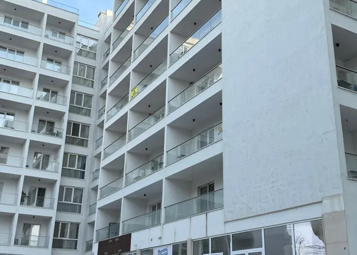 Palm Paradise Apartamento Golem (Tirana)