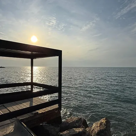 Palm Paradise Apartment Golem (Tirana)