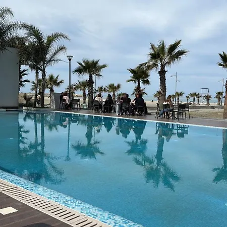 Palm Paradise Apartment *