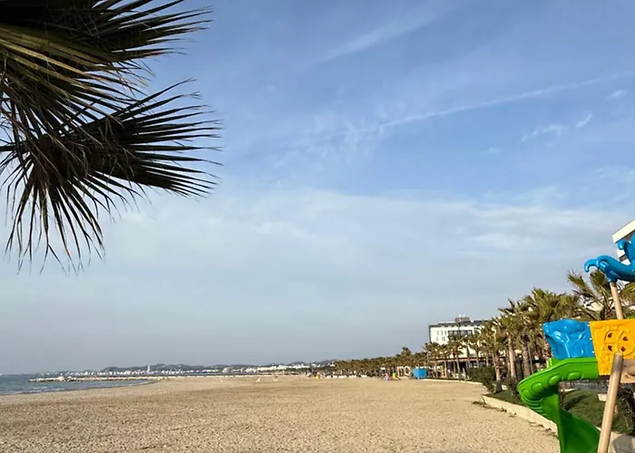 Palm Paradise Golem (Tirana)